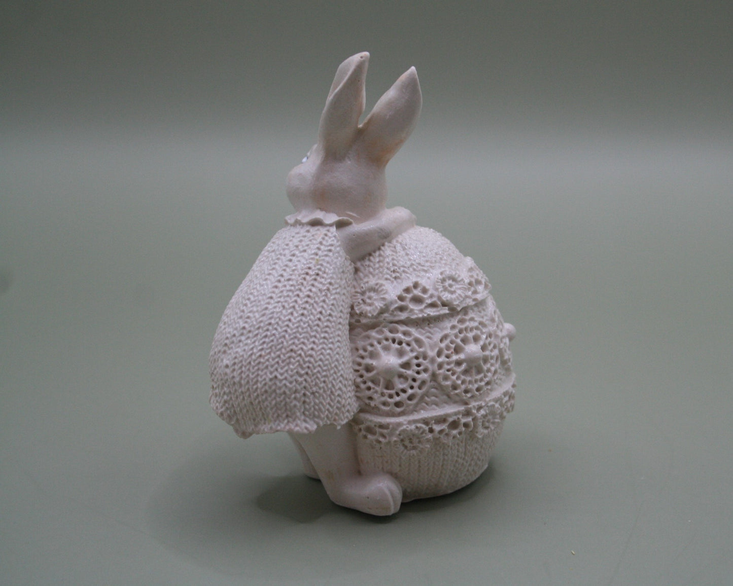 Lapin et dentelle