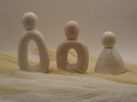 Les Silencieuses