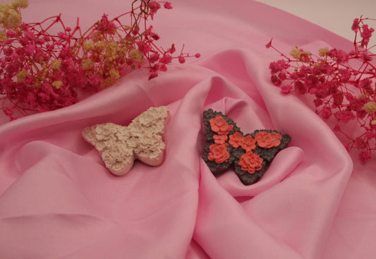 Broches