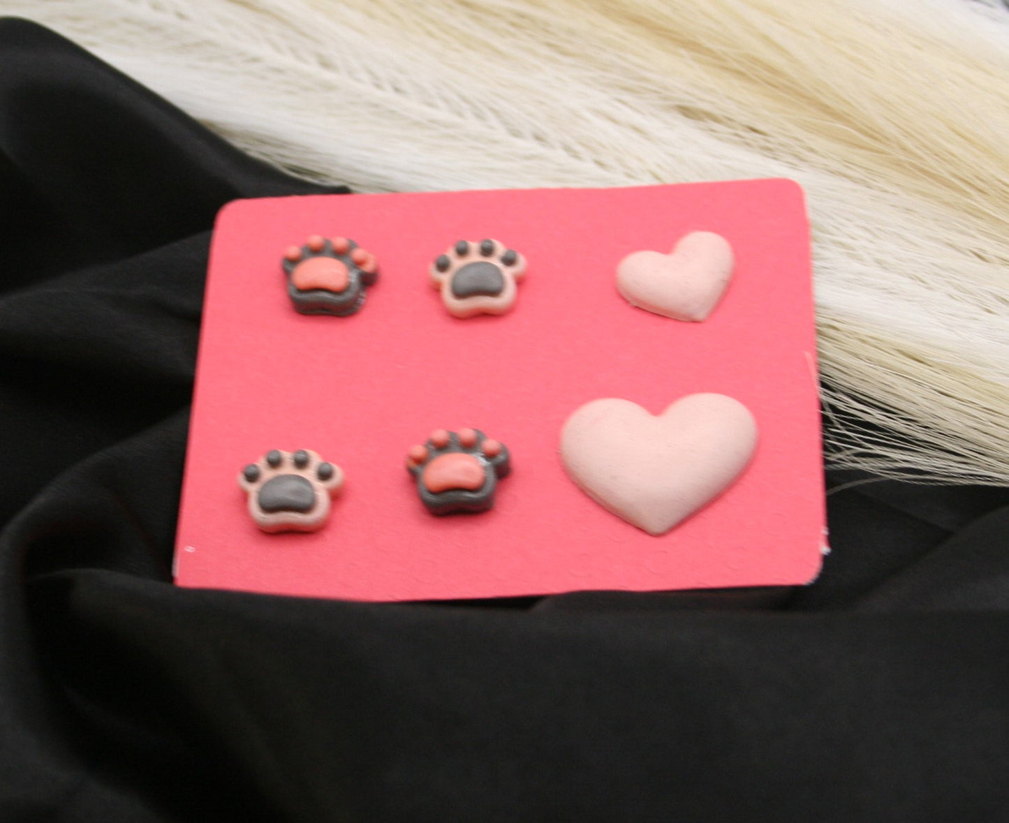 Pin's