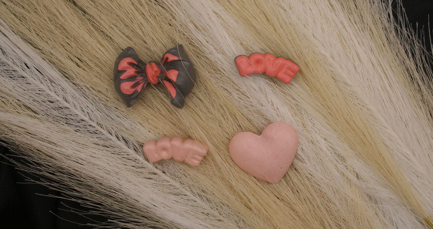 Broches